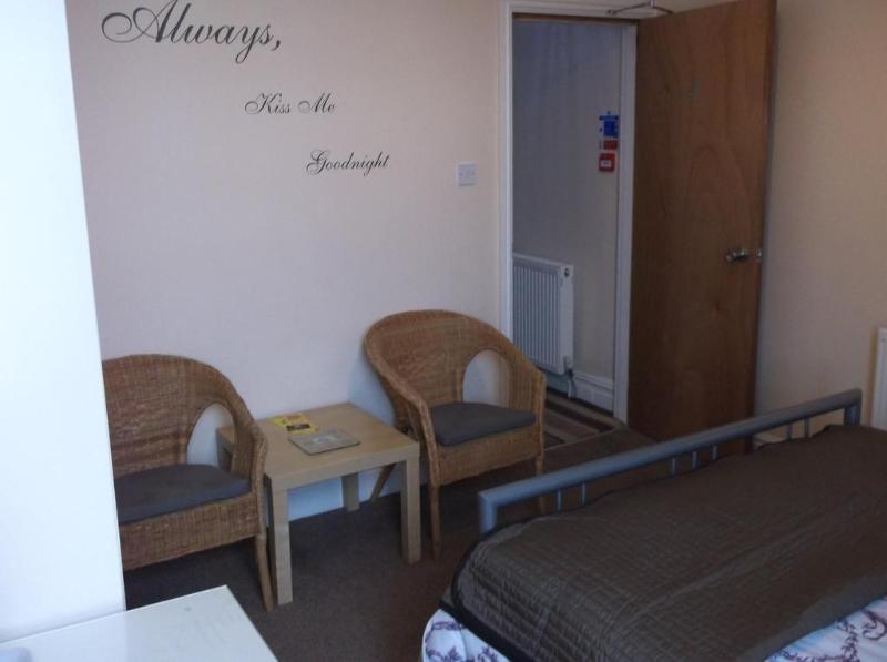 Rossall House , For Families & Couples Blackpool Eksteriør billede